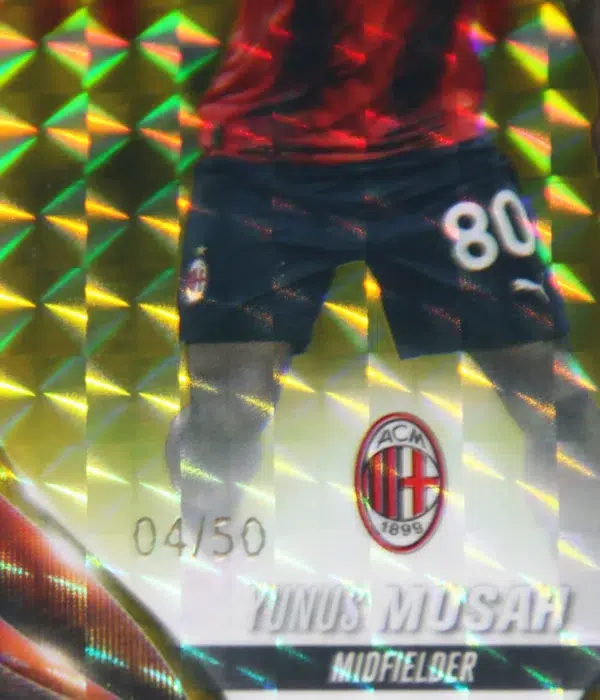 2023-24 Yunus Musah #89 Topps Chrome UEFA Champions League Gold Geometric Refractor SN#4 - detail