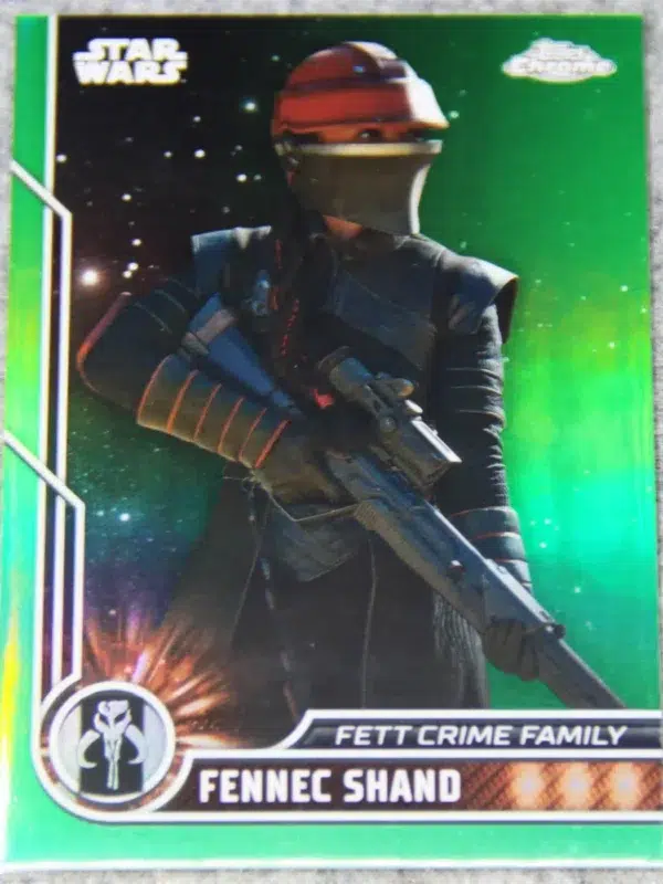 2023 Fennec Shand #90 Topps Star Wars Chrome Fett Crime Family Green Refractor SN#47 - front