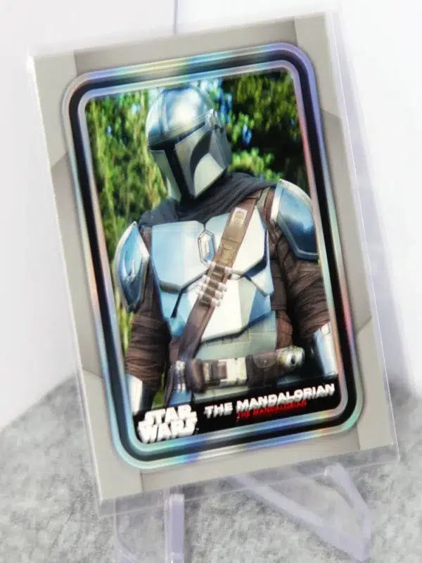 2023 The Mandalorian #19 Topps Star Wars The Mandalorian - stand