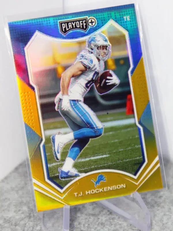 2021 T.J. Hockenson #133 Panini Playoff Plus Football Gold Prizm SN#1 - stand
