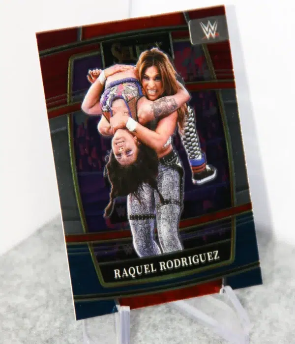 2022 Raquel Gonzalez #6 Panini WWE Select Concourse Smack Down Red & Blue Prizm - stand