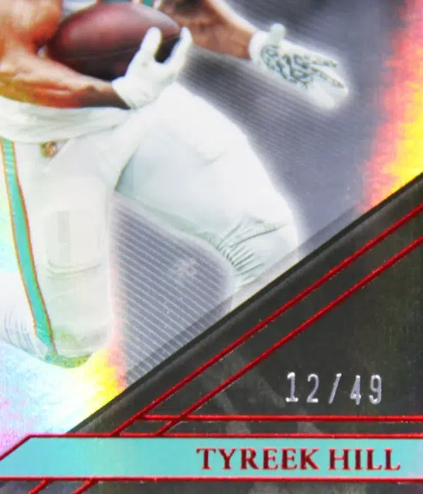 2022 Tyreek Hill #84 Panini Limited Football Spotlight Ruby Parallel SN#17 - detail