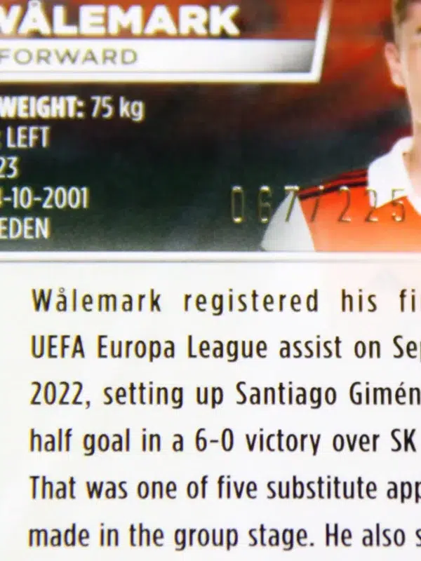 2023-24 Patrik Walemark #35 Topps Stadium Club Chrome UEFA Europa League Green Lightning Refractor SN#67 - detail