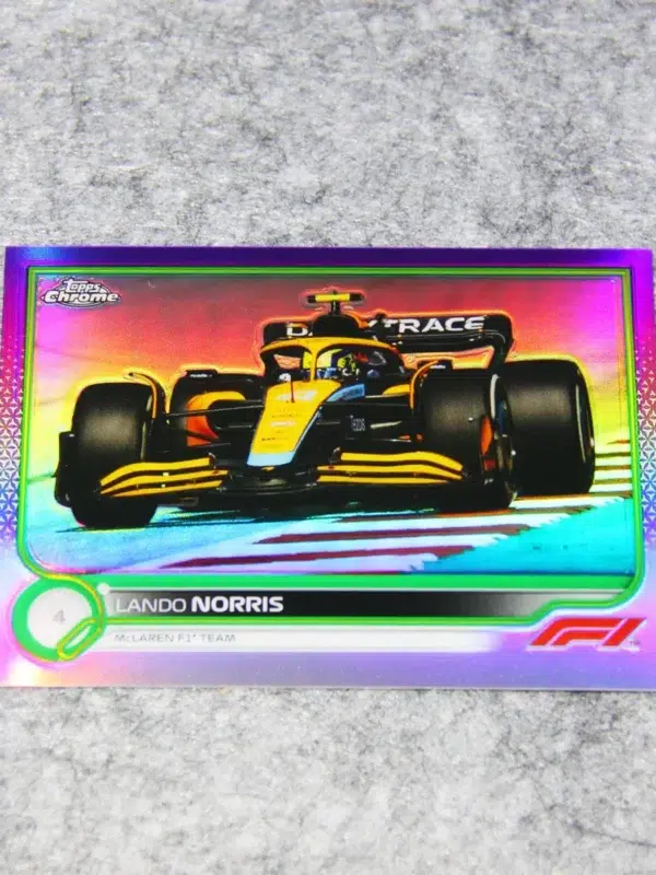 2022 Lando Norris #35 Topps Chrome F1 Purple Green Refractor - front