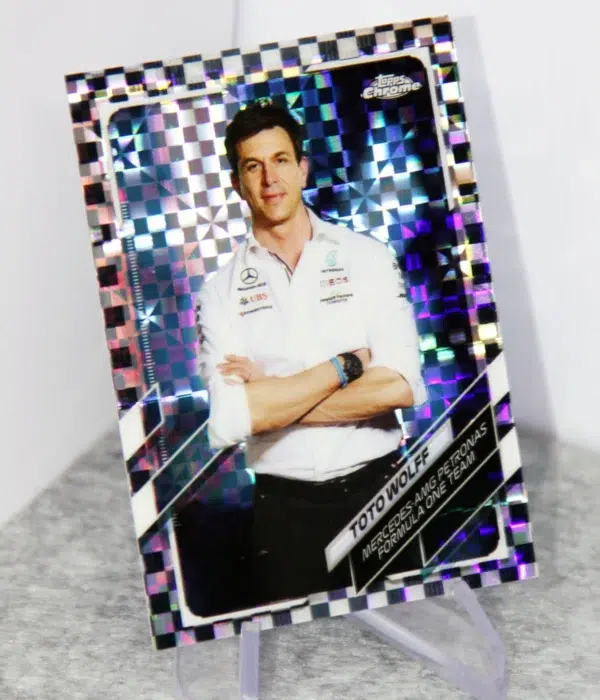 2022 Toto Wolff #99 Topps Chrome F1 Checker Flag Refractor SP - stand