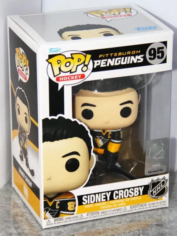 Funko POP! Sidney Crosby #95 NHL Hockey Pittsburgh Penguins - stand