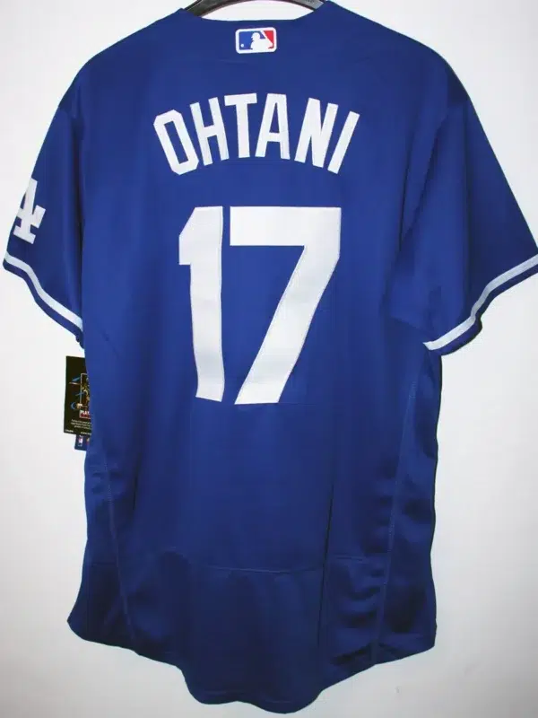Shohei Ohtani #17 Los Angeles Dodgers MLB Alternate Baseball Jersey - L - back