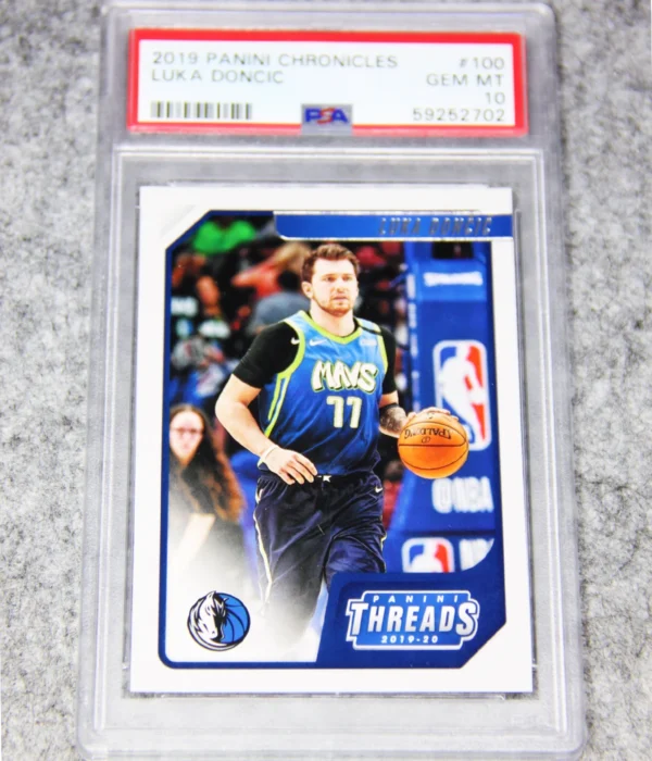 2019 LUKA store DONCIC PSA 10