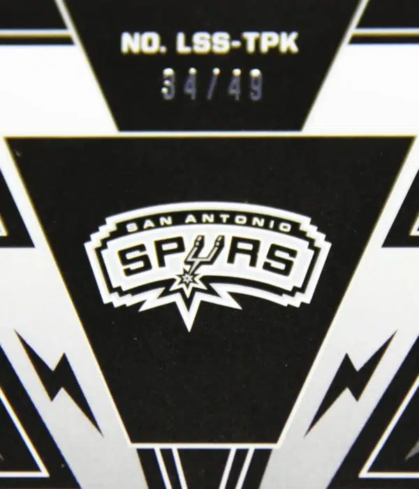 2021-22 Tony Parker #LSS-TPK Panini Obsidian Lightning Strike Signatures Purple SN#34 - detail