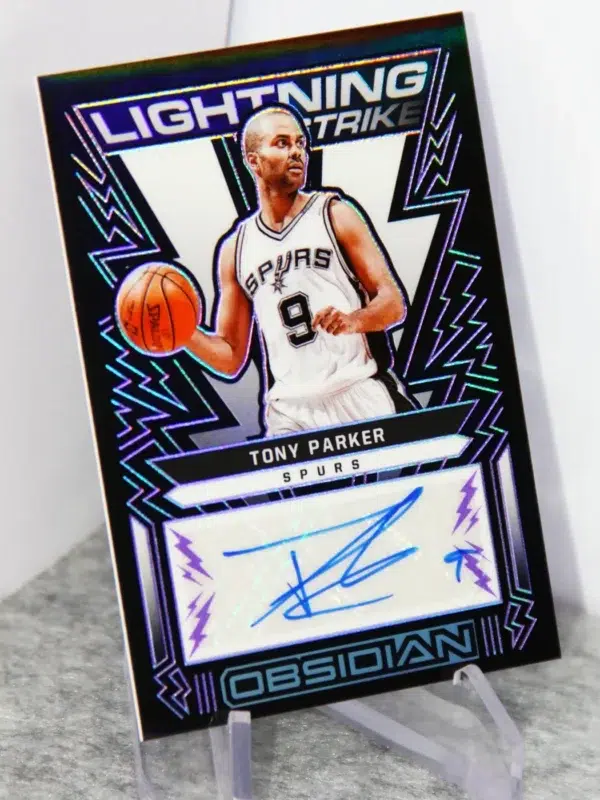 2021-22 Tony Parker #LSS-TPK Panini Obsidian Lightning Strike Signatures Purple SN#34 - stand