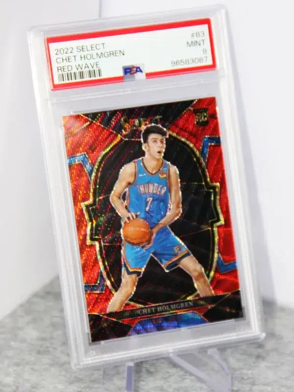 2022-23 Chet Holmgren #83 Panini Select Concourse Red Wave Prizm RC PSA 9 MT - stand