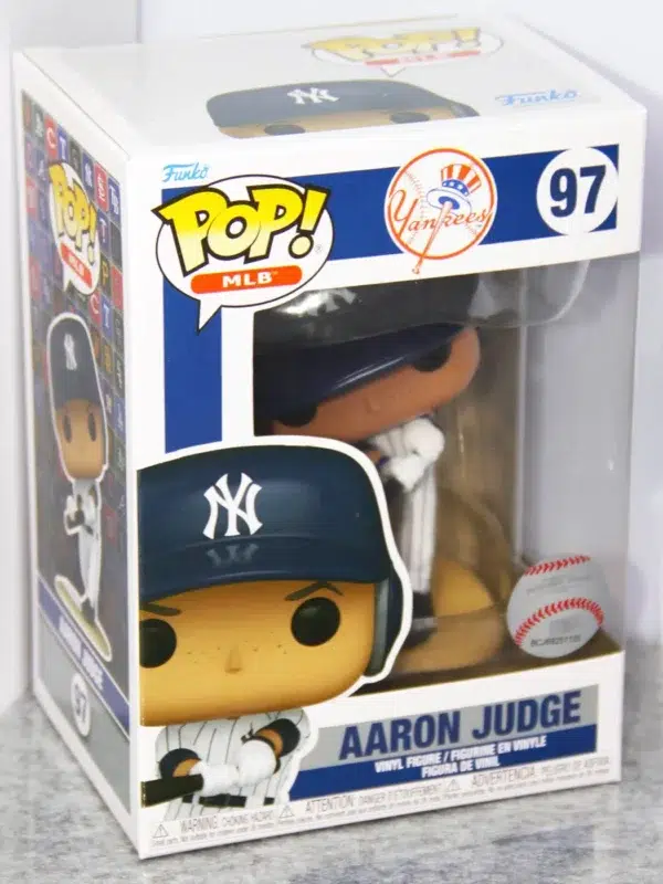 Funko POP! Aaron Judge #97 MLB Baseball New York Yankees - stand