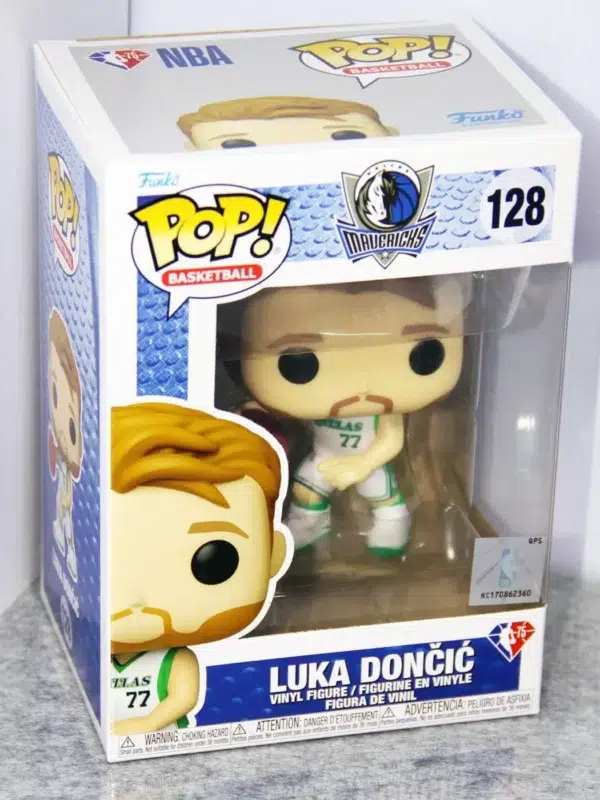 Funko POP! Luka Doncic #128 NBA Basketball Dallas Mavericks Special City Edition - stand