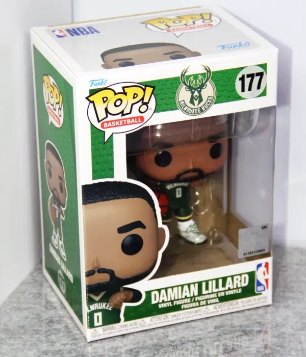 Funko POP! Damian Lillard #177 NBA Basketball Milwaukee Bucks - stand