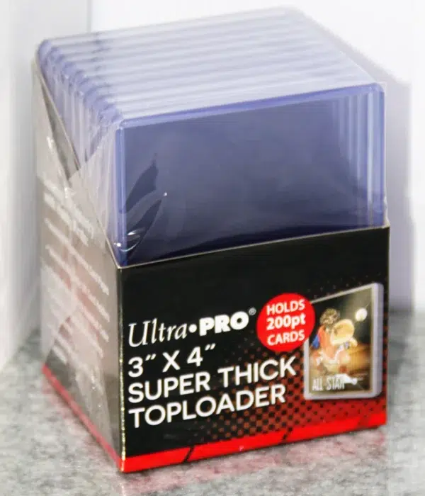 Ultra PRO Clear Super Think Toploaders 3 x 4 200pt - stand