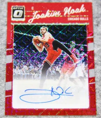 2023-24 Joakim Noah #RSS-NOH Panini Donruss Optic Retro Series Red Choice Prizm Auto - front