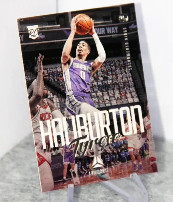 2020-21 Tyrese Haliburton #149 Panini Chronicles Luminance RC - stand