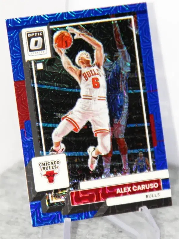 2022-23 Alex Caruso #54 Panini Donruss Optic Choice Blue Mojo Prizm SN#18 - stand