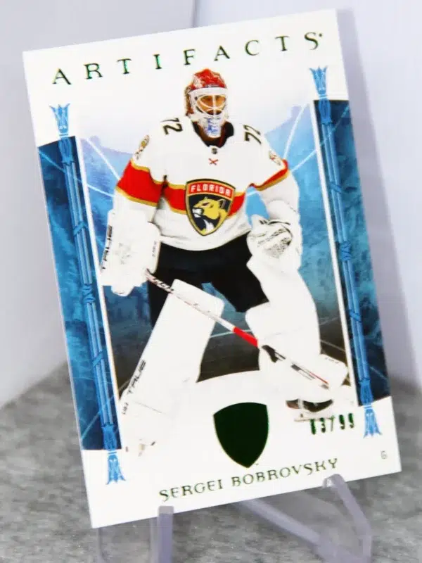 2022-23 Sergei Bobrovsky #145 Upper Deck Artifacts Green Parallel SN#83 - stand