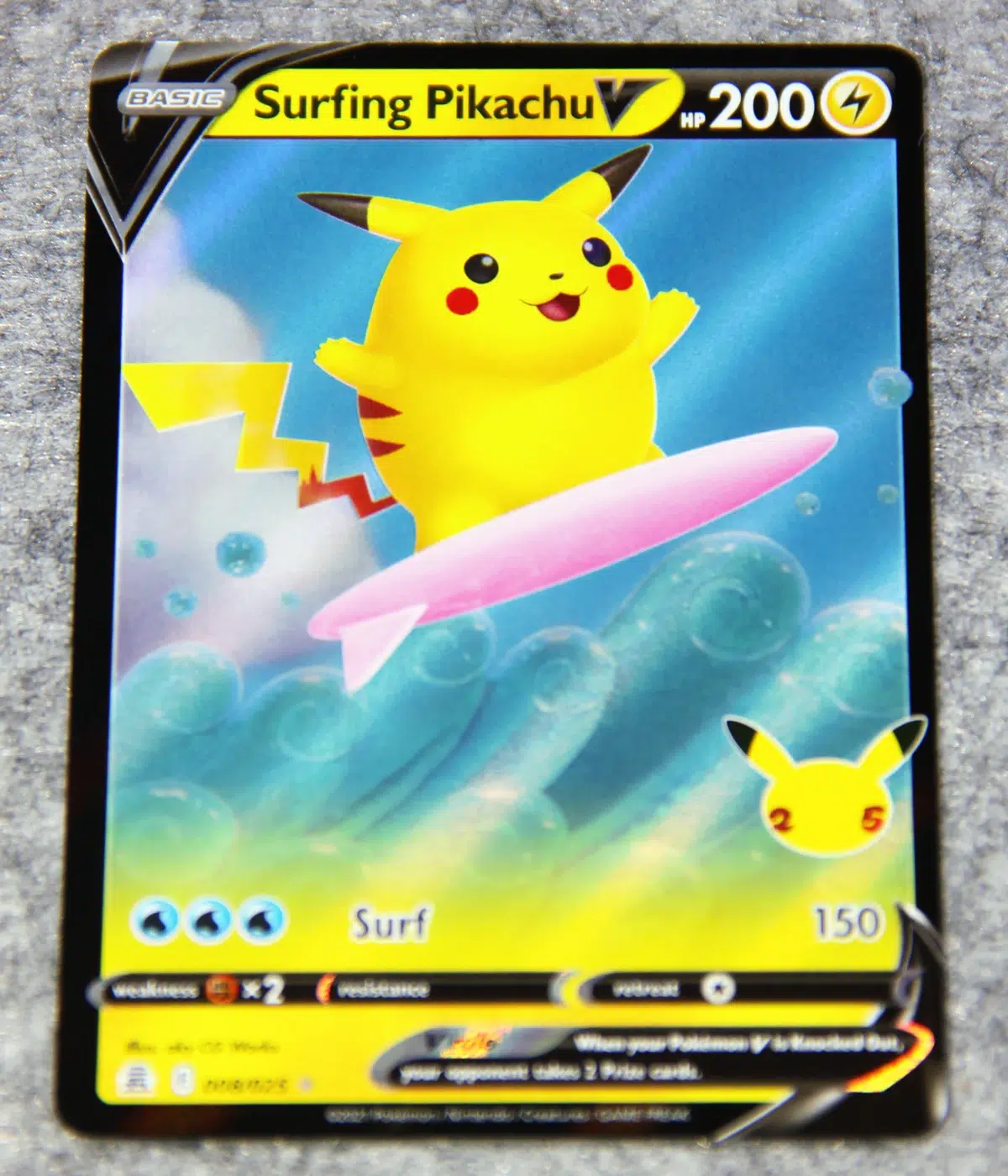 2021 Surfing Pikachu V 008/025 Pokemon Celebrations Ultra Rare Holo