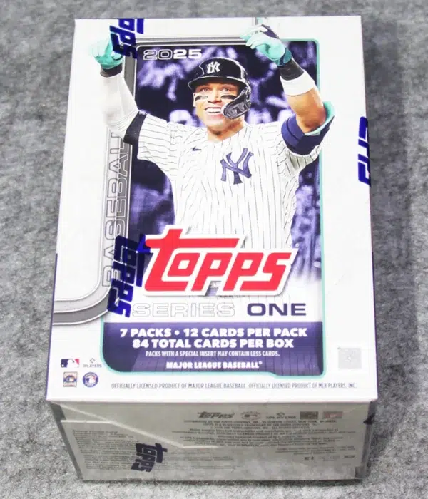 2025 Topps Series 1 Baseball MLB Value Box - front