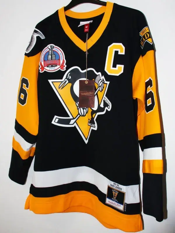 Mario Lemieux #66 Pittsburgh Penguins 1991-92 Stanley Cup Mitchell & Ness Throwback NHL Hockey Jersey - M - front