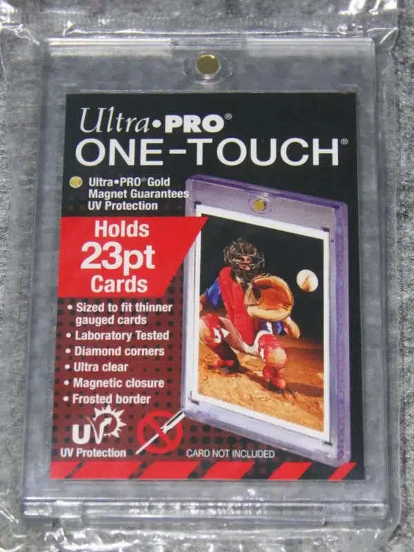 Ultra PRO One-Touch Magnetic Holder 23pt - front
