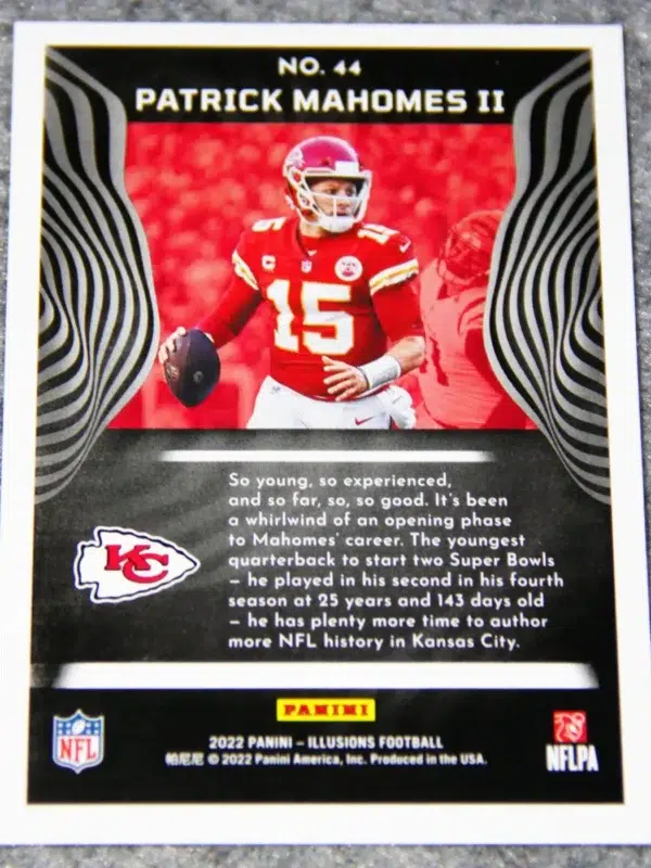 2022 Patrick Mahomes II #44 Panini Illusions Trophy Collection