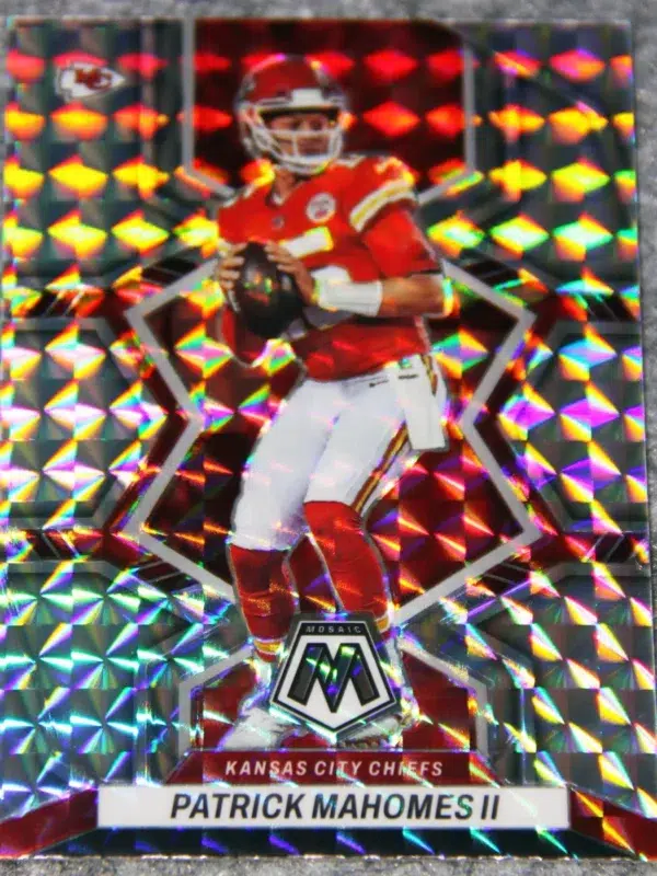 2022 Patrick Mahomes II #94 Panini Mosaic Silver Mosaic Prizm