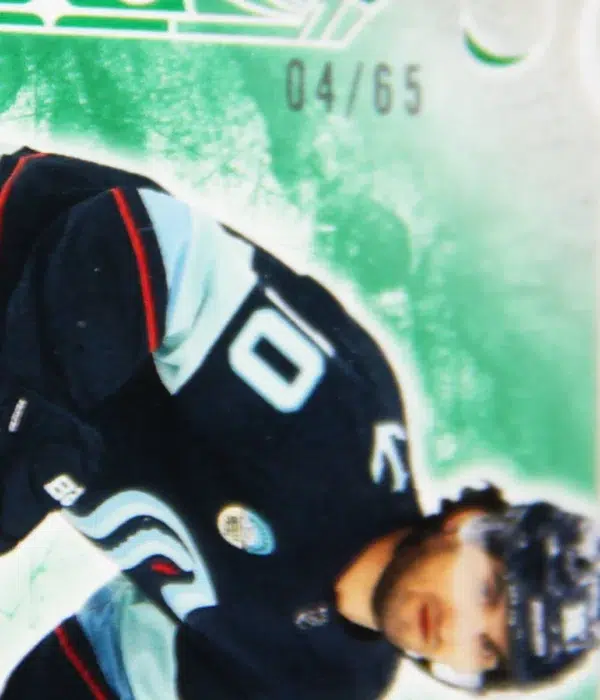 2024-25 Matty Beniers #22 Upper Deck Artifacts Emerald Materials Dual Patch /65