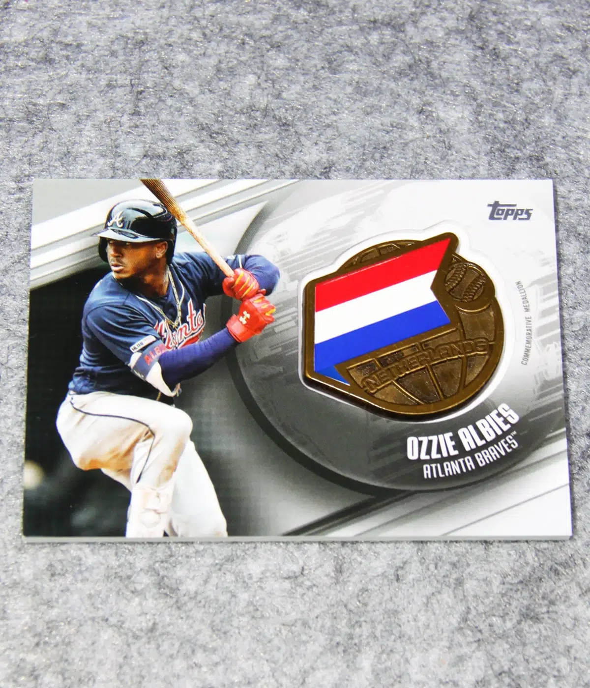2020 Ozzie Albies #GGM-OA Topps Series One Global Game Medallions