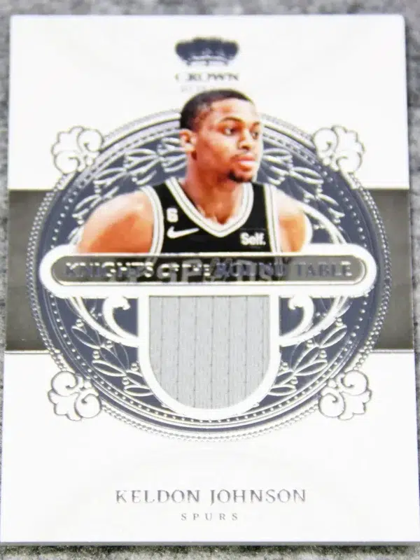 2022-23 Keldon Johnson #KRT-KDJ Panini Crown Royale Knights of the Round Table Relic