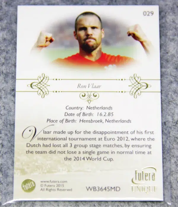 2015 Ron Vlaar #029 Futera Unique Defender