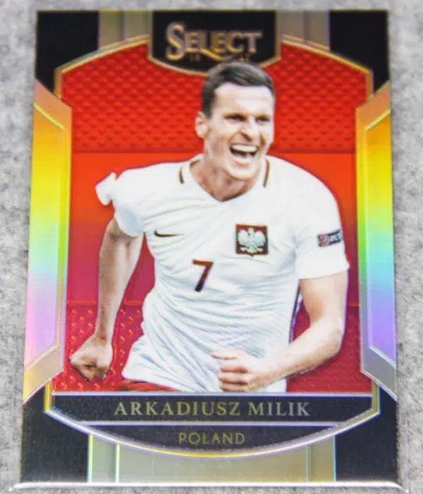 2016-17 Arkadiusz Milik #81 Panini Select Terrace Red Prizm /199