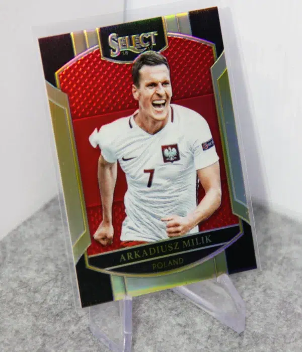 2016-17 Arkadiusz Milik #81 Panini Select Terrace Red Prizm /199