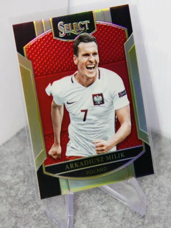 2016-17 Arkadiusz Milik #81 Panini Select Terrace Red Prizm /199