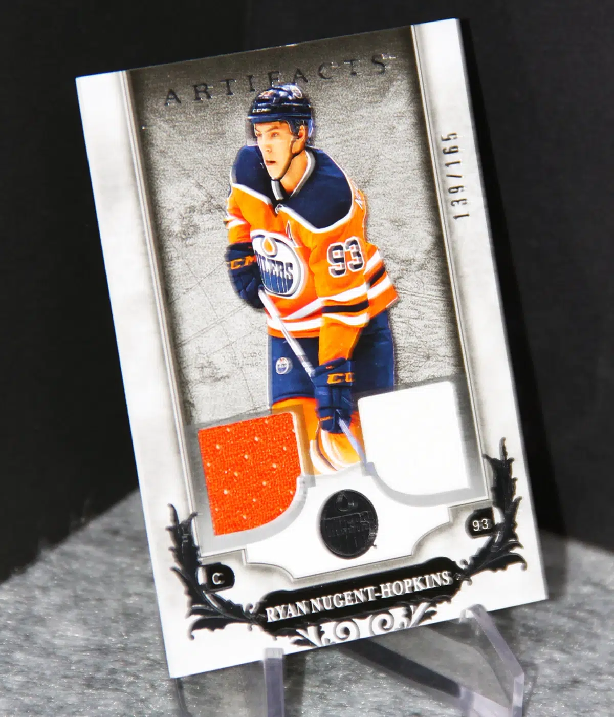 2018 19 Ryan Nugent Hopkins #79 Upper Deck Artifacts of 165 - stand