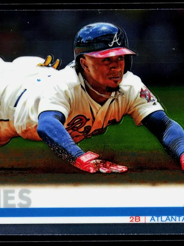 2019 Ozzie Albies #57 Topps Chrome - front