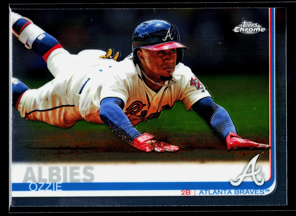 2019 Ozzie Albies #57 Topps Chrome - front