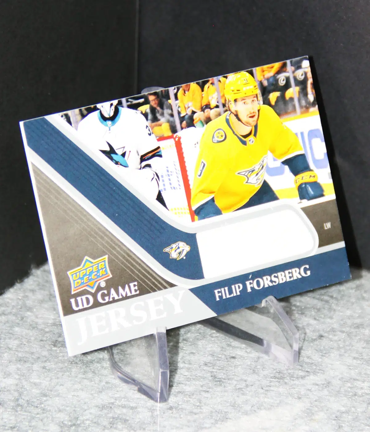 2020 21 Filip Forsberg #GJ FF Upper Deck Series 1 UD Game Jersey - stand
