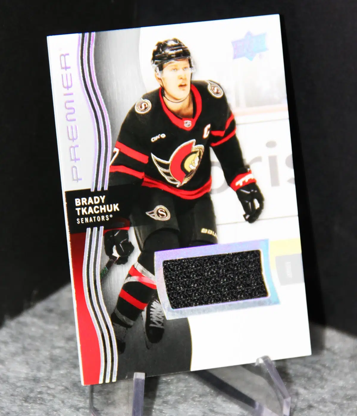 2023 24 Brady Tkachuk #27 Upper Deck Premier - stand