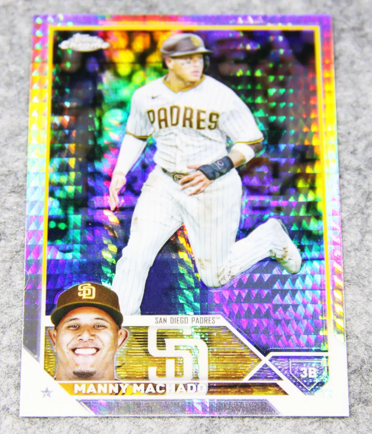 2023 Manny Machado #124 Topps Chrome - front