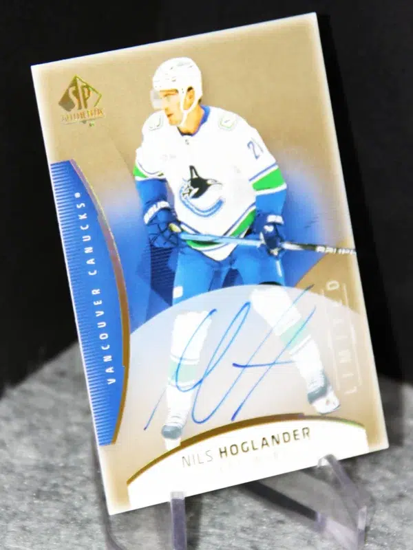 2025 26 Nils Hoglander #57 Upper Deck SP Authentic Limited Auto - stand