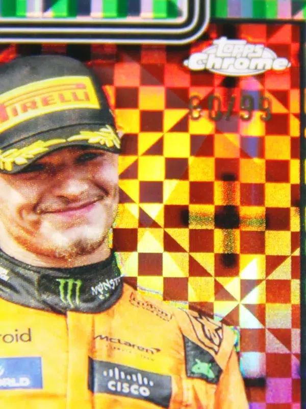 2025 Lando Norris #128 Topps Chrome Formula 1 Grand Prix Driver of the Day Green Checker Flag Refractor of 99 - detail