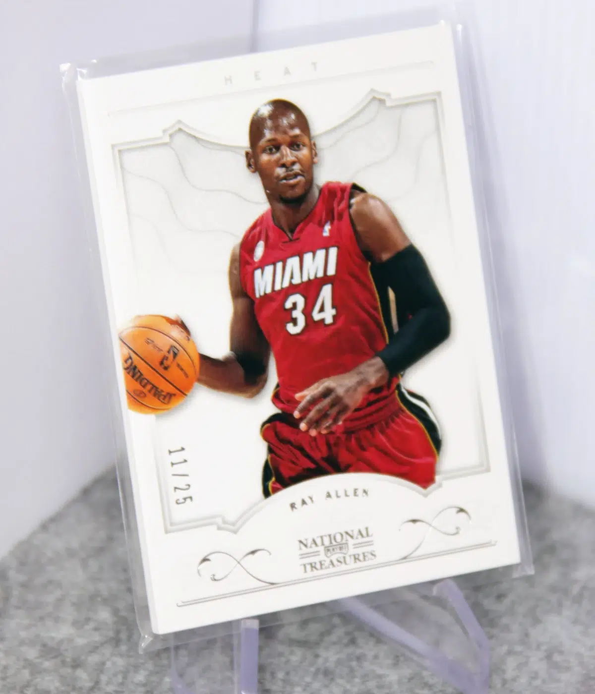 2012 13 Ray Allen #8 Panini National Treasures of 25 - stand