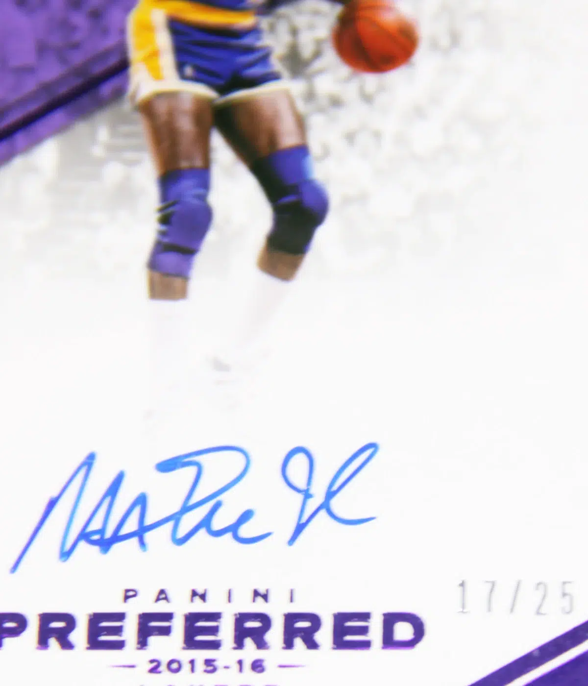 2015 16 Magic Johnson #143 Panini Preferred Autograph of 25 - detail