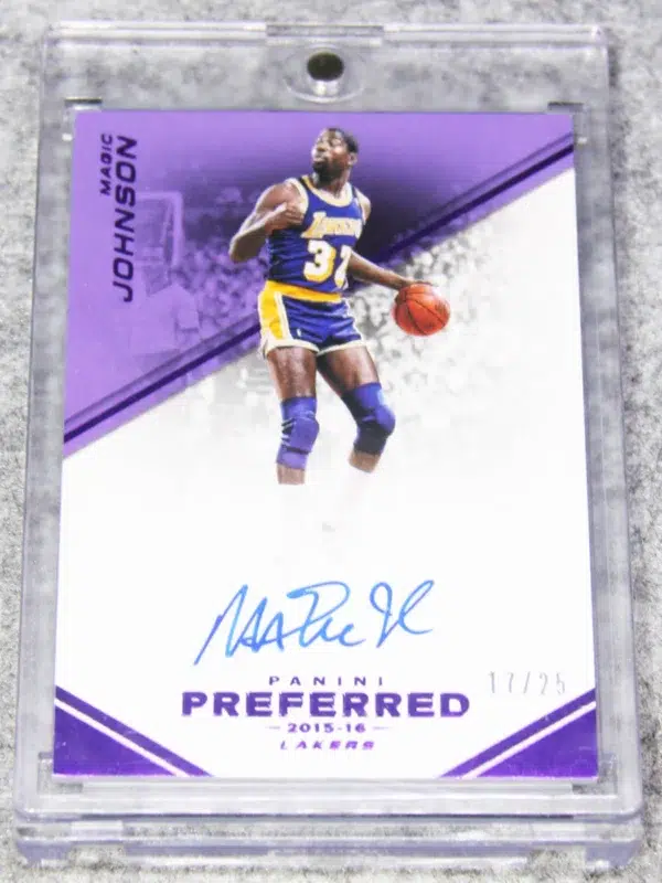2015 16 Magic Johnson #143 Panini Preferred Autograph of 25 - front