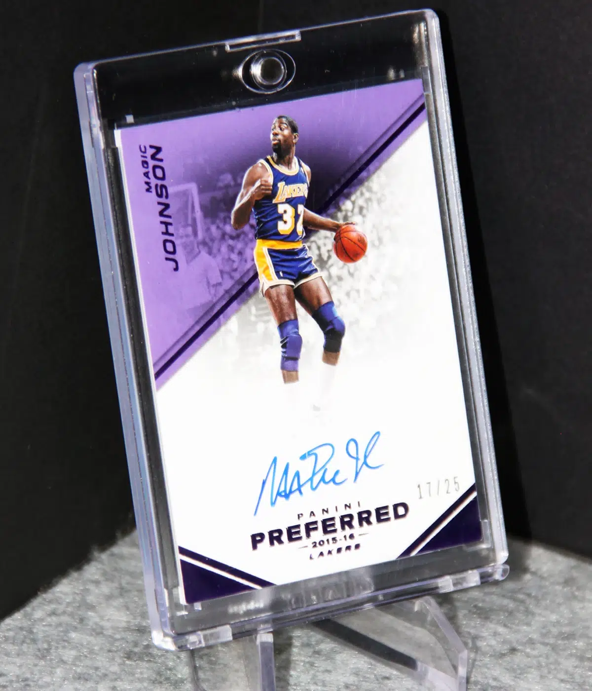 2015 16 Magic Johnson #143 Panini Preferred Autograph of 25 - stand
